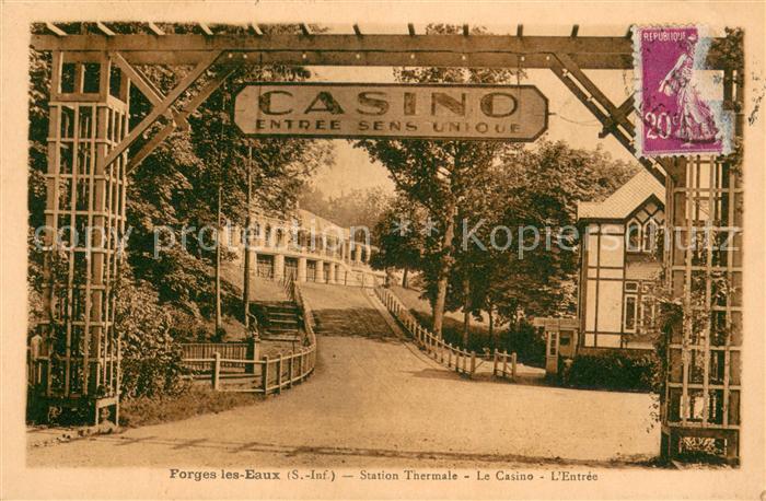 Forges-les-Eaux Station Thermale Le Casino l'Entree