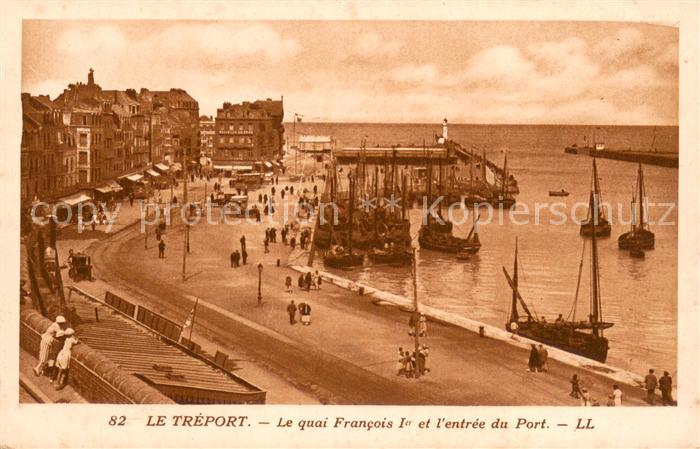 Le Treport Le quai Francois I et l’entree du Port
