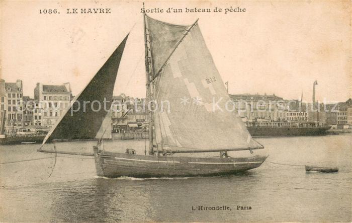 Le Havre Sortie d’un bateau de peche