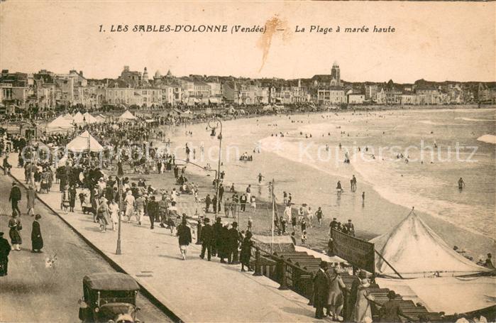 Les Sables-d Olonne La Plage a maree haute