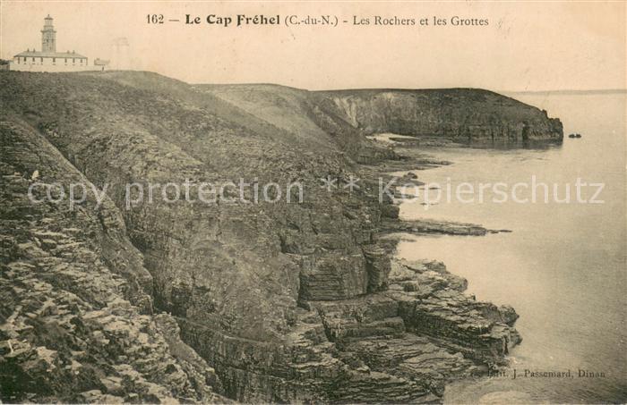 Cap Frehel Cotes d Armor Bretagne Les Rochers et les Grottes