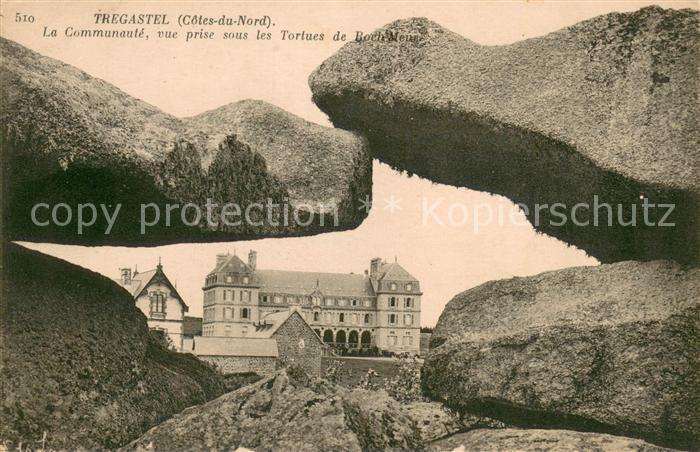 Tregastel La Communaute vue prise sous les Tortues de Roch Meur