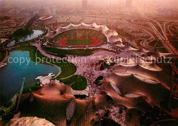 Muenchen Bayern Fliegeraufnahme Olympiastadion Schwimmhalle