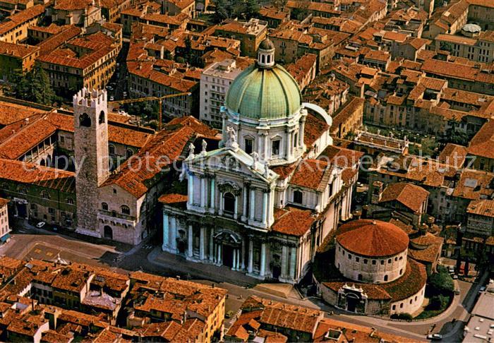 Brescia Il Duomo visto dall aereo