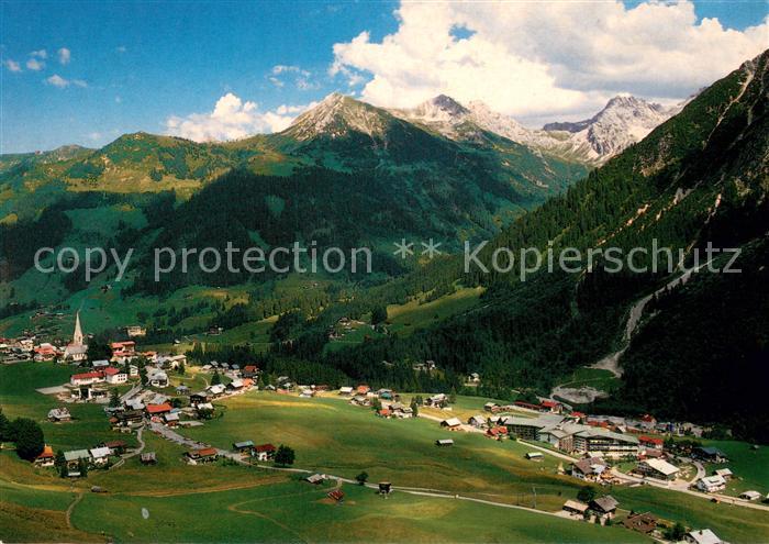 Mittelberg Kleinwalsertal Stuetze Boedmen mit Hammerspitze