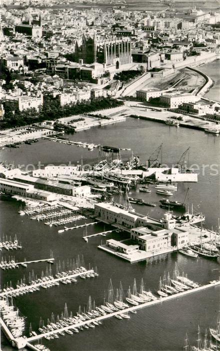Palma de Mallorca La catedral y el puerto vista aérea