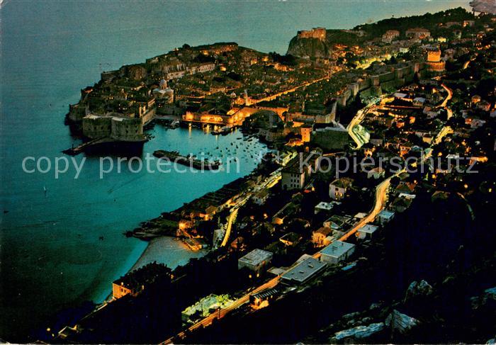 Dubrovnik Ragusa Altstadt Hafen Festung bei Nacht