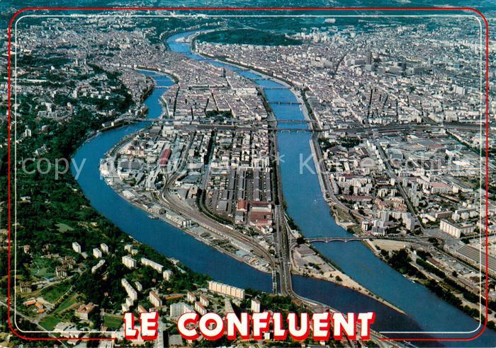 Lyon France Vue aérienne du confluent le Rhône a droite