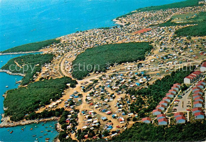 Vrsar Istrien Campingplatz Feriensiedlung Fliegeraufnahme