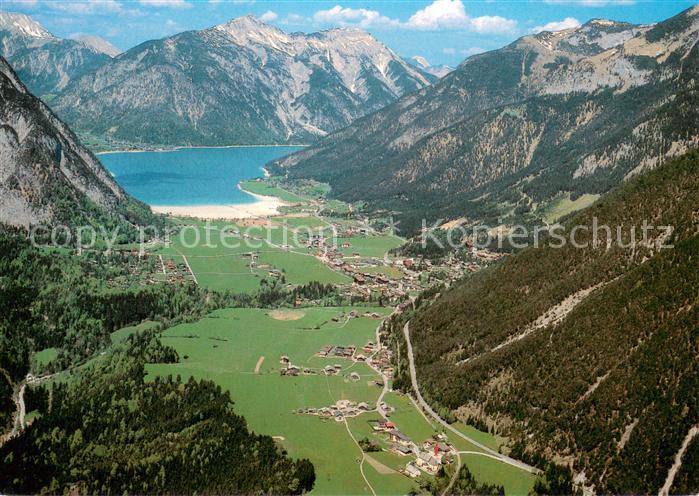 Eben Achensee Erholungs- und Wallfahrtsort mit Karwendelgebirge Fliegeraufnahme