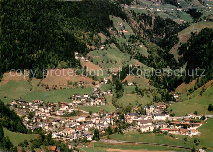 St Leonhard Passeier Dorfansicht Fliegeraufnahme