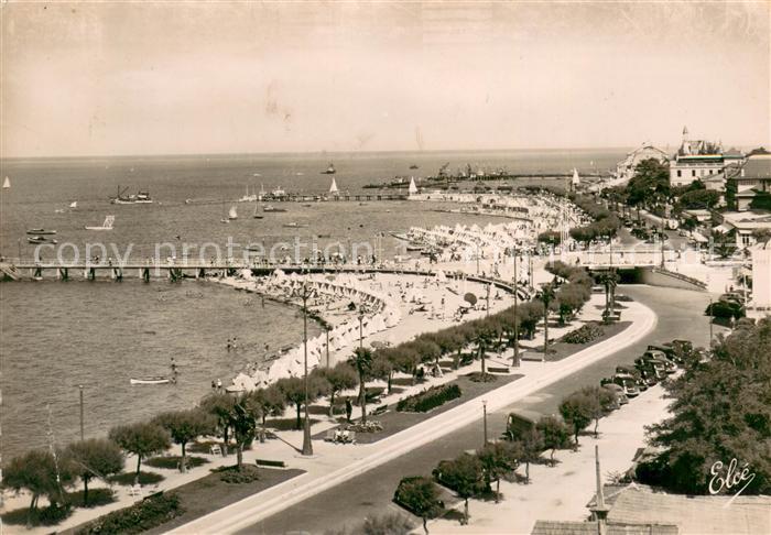 Arcachon 33 La plage et les Boulevards Promenade