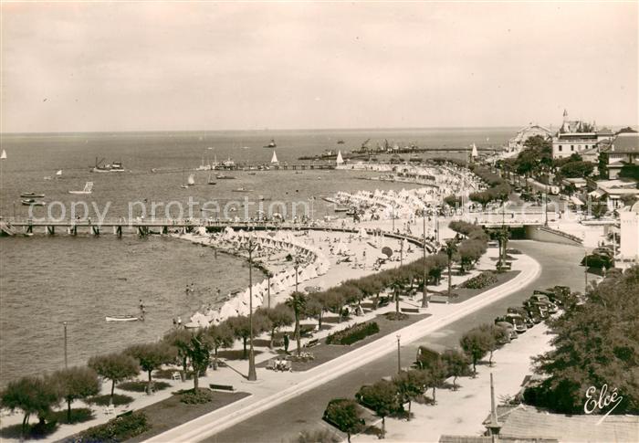 Arcachon 33 La plage et les Boulevards Promenade