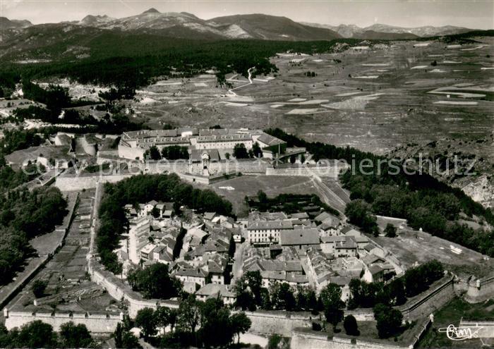 Mont-Louis-sur-Tet Vue generale aerienne La Ville et la Citadelle
