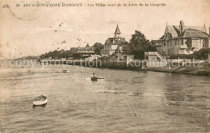 Arcachon 33 Les Villas vues de la Jetee de la Chapelle