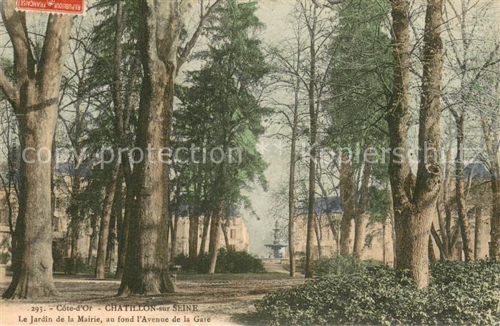 Chatillon-sur-Seine Le Jardin de la Mairie au fond l’Avenue de la Gare