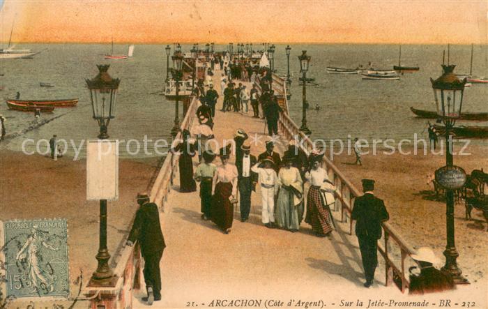 Arcachon 33 Sur la Jetee Promenade