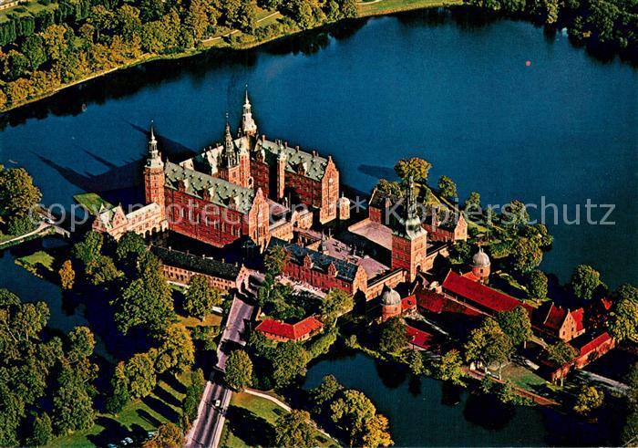 Hillerod Frederiksborg Slot set fra Luften
