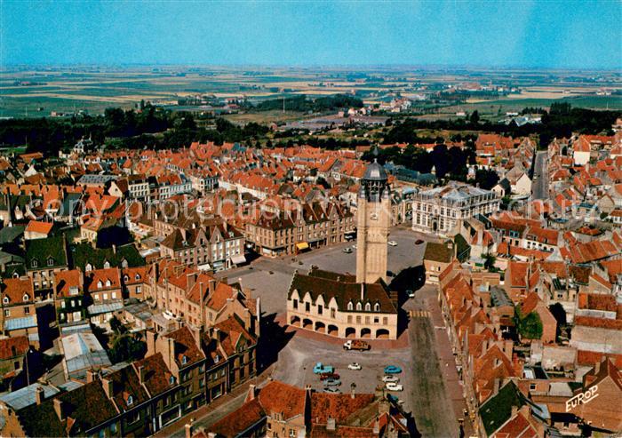 Bergues Le Beffroi de l’Hotel de Ville Vue aerienne