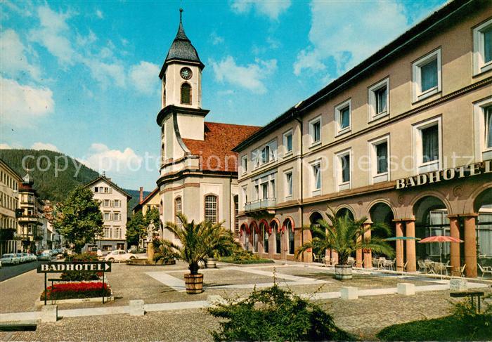 Bad Wildbad Kurplatz mit Badhotel und Stadtkirche