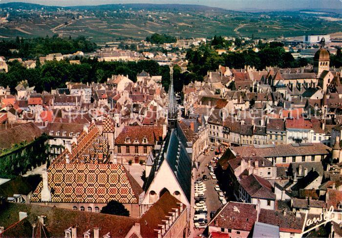 Beaune 21 Hostel Dieu vue aérienne