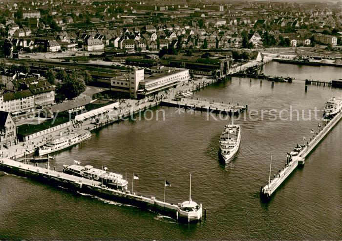 Friedrichshafen Bodensee Hafenbahnhof mit Hafenanlagen