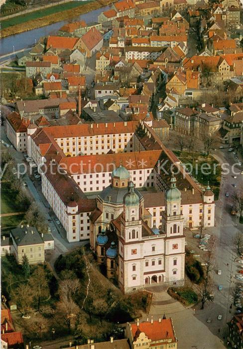 Kempten Allgaeu St. Lorenz Kirche und fuerstaebtliches Residenzschloss 17. Jhdt.