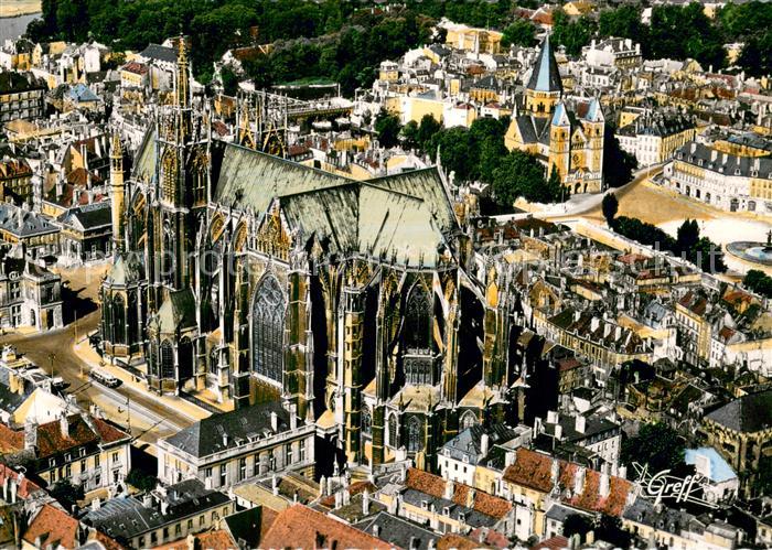 Metz 57 Moselle Vue aerienne Abside de la Cathedrale et le Temple