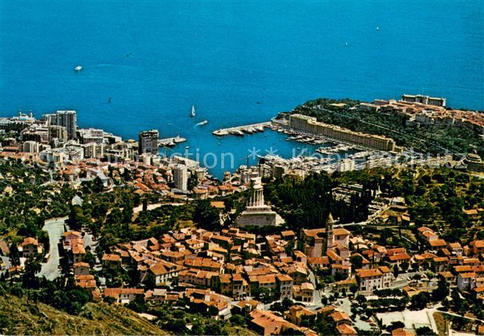 La Turbie Vue aérienne de la ville ett Trophée d Auguste au fond la Principauté