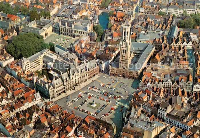Brugge Bruges Flandern Stadtzentrum Belfried Fliegeraufnahme