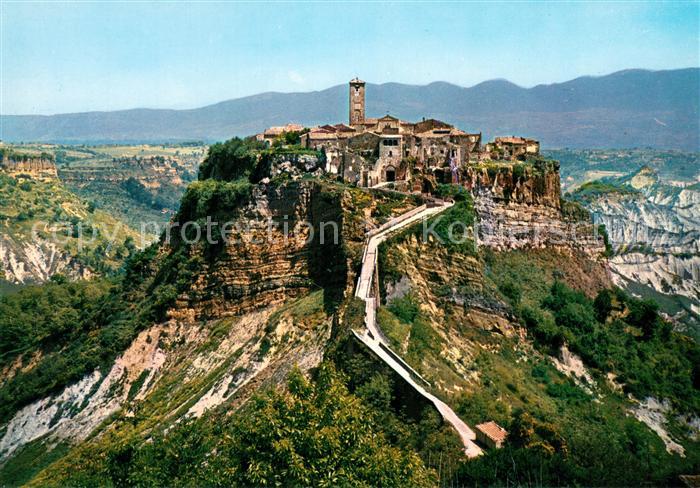 Bagnoregio Civita di Bagnoregio Patria di San Bonaventura Fliegeraufnahme