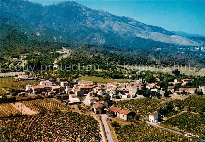 Villelongue-dels-Monts Vue generale aerienne au fond la chaine