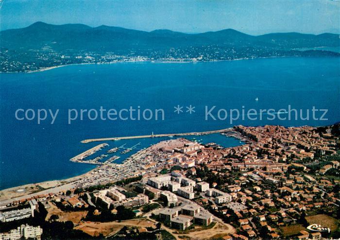 Saint Tropez Var et au loin Sainte Maxime Côte d Azur vue aérienne