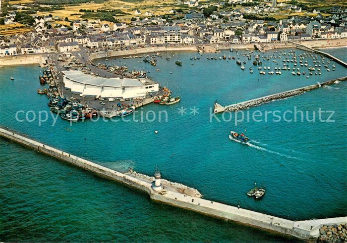 La Turballe Vue aérienne du port et de la criée