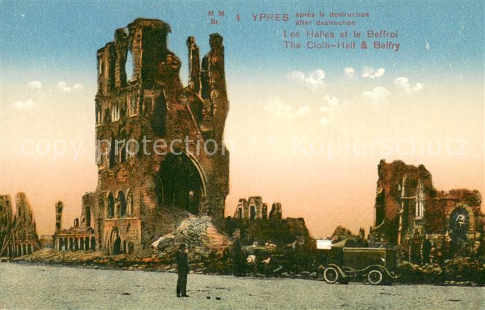Ypres Ypern Ieper Les Halles et le Beffroi apres la destrucion