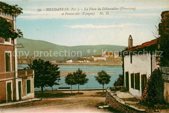 Hendaye 64 Place du Débarcadère vue vers Fontarabie Espagne