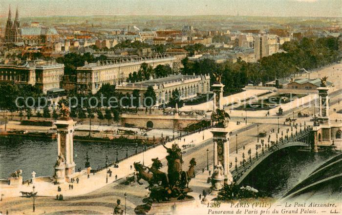 Paris 75 Pont Alexandre vue prise du Grand Palai
