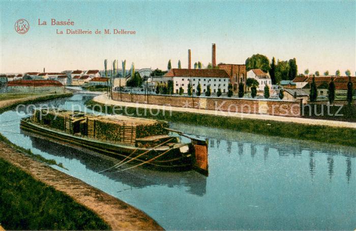 La Bassee 59 La Distillerie de M. Dellerue Bateau