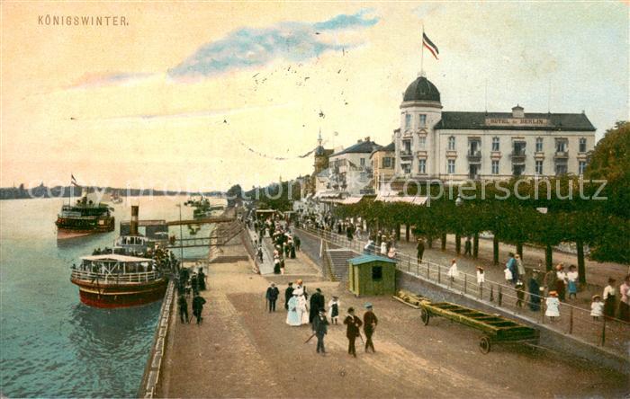 Koenigswinter Rheinanlagen Bootsanleger Hotel de Berlin