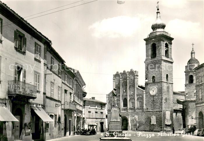 San Ginesio Piazza Alberico Gentili Monumento Chiesa