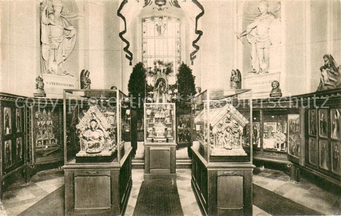 Aachen Dom Inneres der Schtzkammer