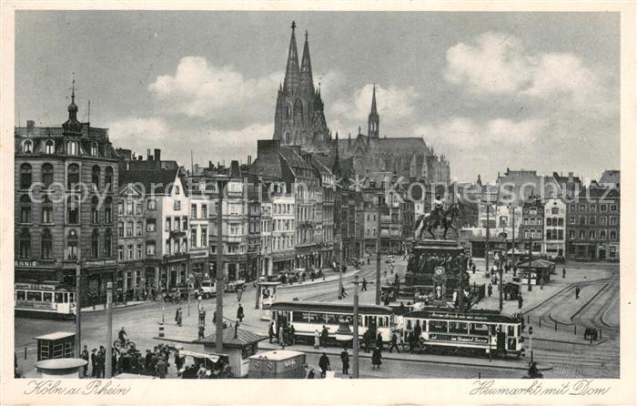 Koeln Rhein Heumarkt mit Dom