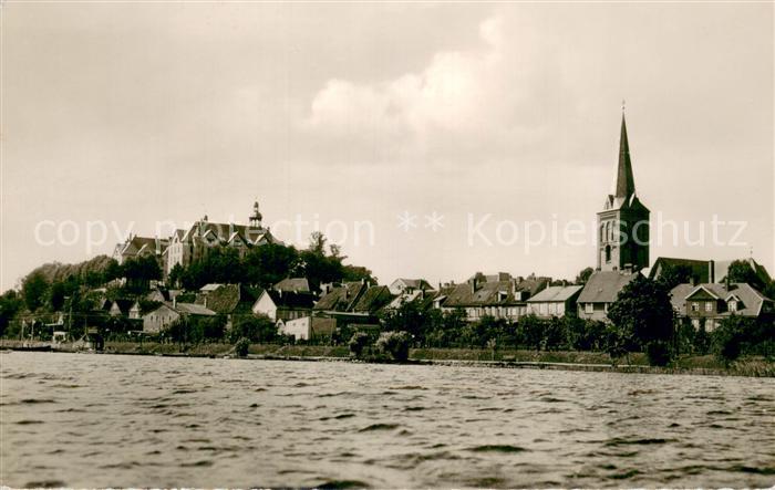 Ploen See Blick auf die Stadt