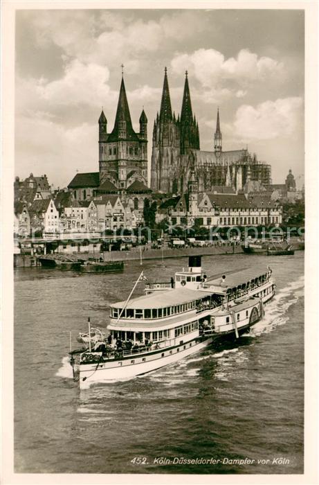 Koeln Rhein Passagierdampfer Dom