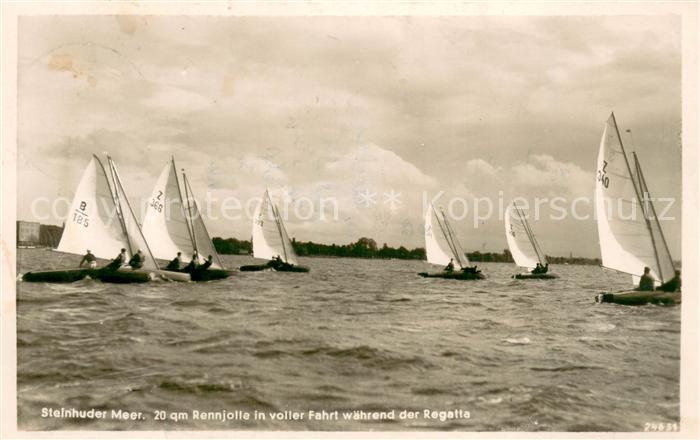 Steinhuder Meer Rennjolle in voller Fahrt waehrend der Regatte