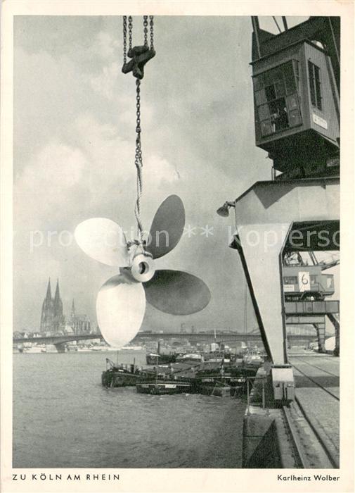 Koeln Rhein Hafenkran mit Dom