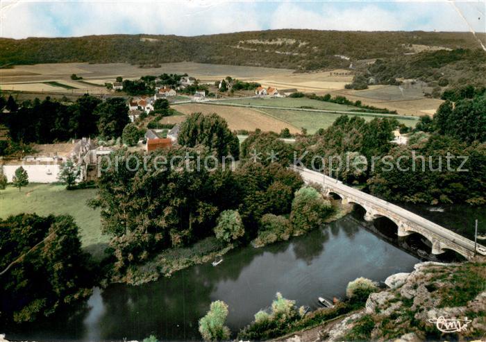 Saint-More Pont sur la Cure et le village vue aéri