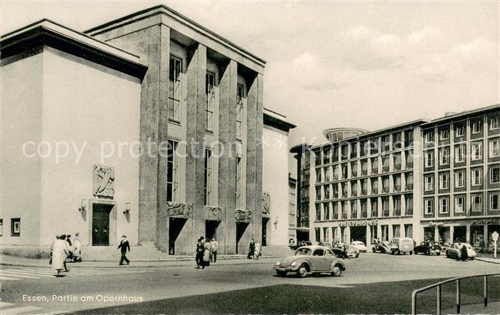 Essen Ruhr Partie am Opernhaus