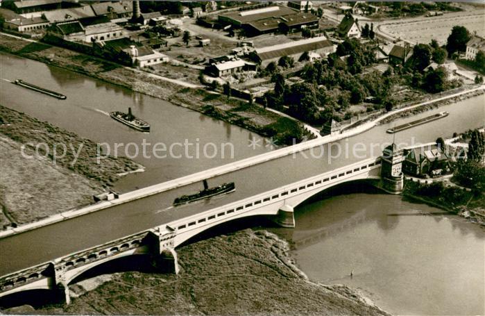Minden Westfalen ueberfuehrung des Mittellandkanals ueber die Weser