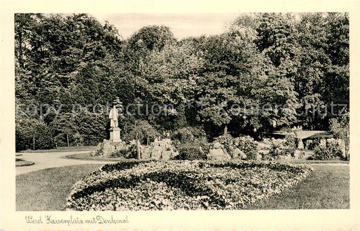 Wesel Rhein Kaiserplatz mit Denkmal